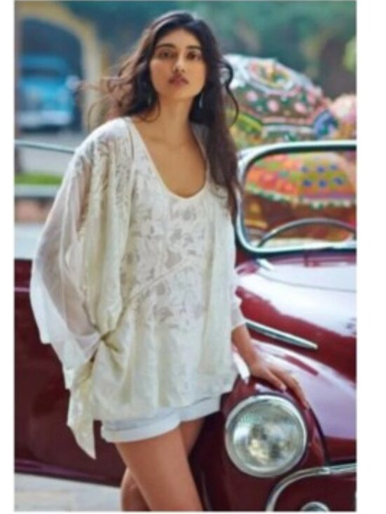 Beyond Vintage Tops - Anthropologie Beyond Vintage Embroidered Lace Kimono – Size XS/Small